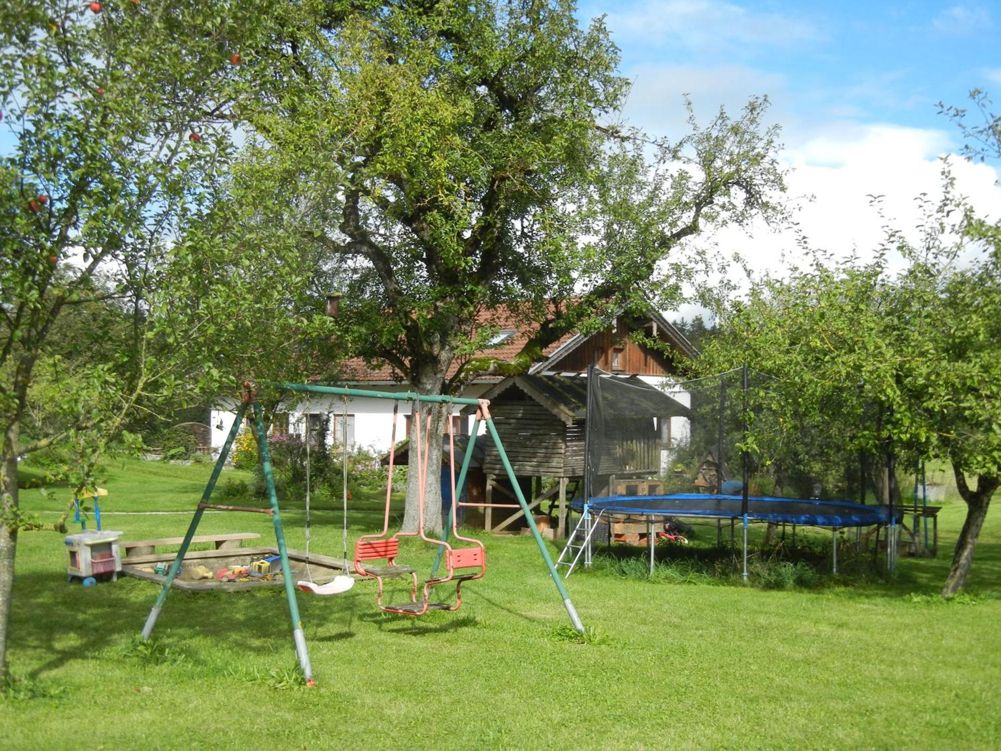 Gilg-Kraeuterhof Apartamento Schnaitsee Exterior foto
